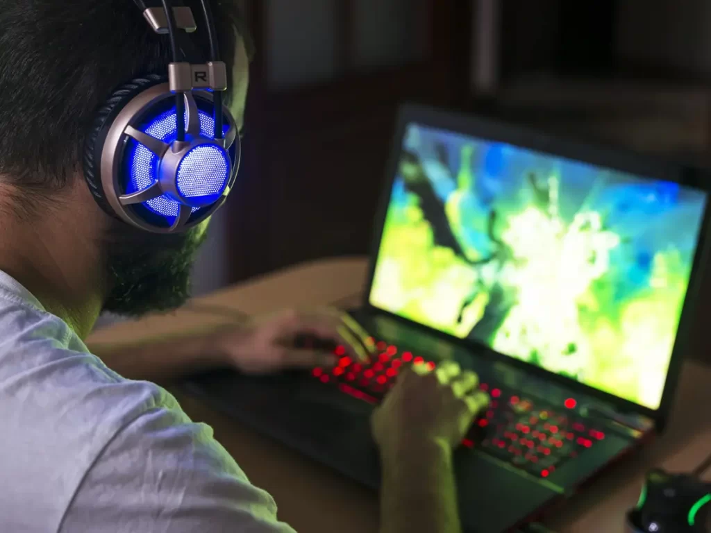 Playing Online Games